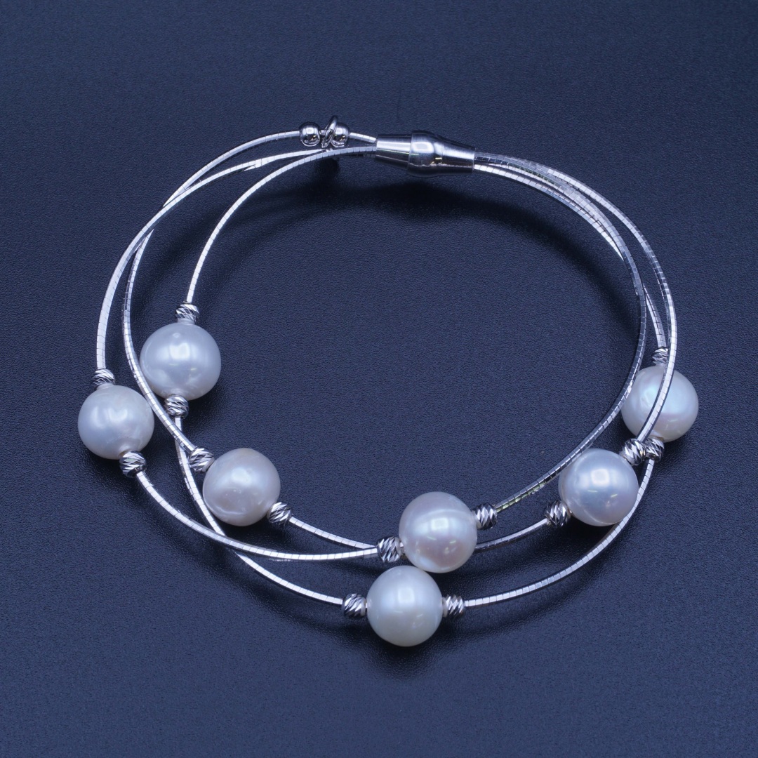 Perle moderne bracciale